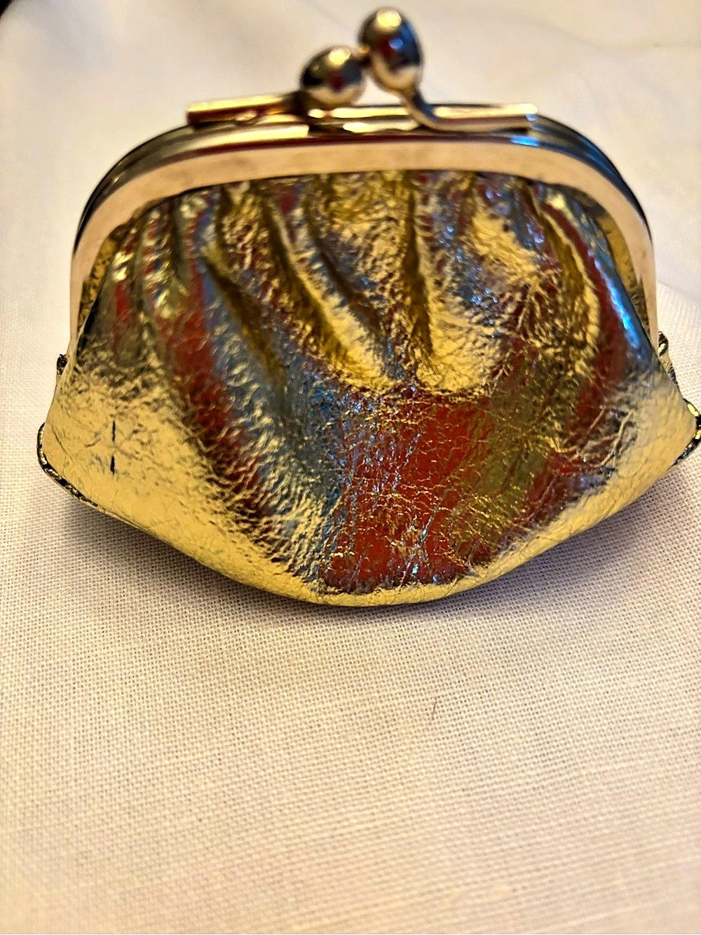 Gold Metal Frame Mini Kiss-Lock change purse